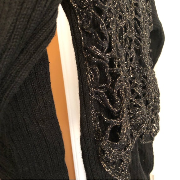 Maurada Collections, Black Sweater gold thread, Size M - Picture 6 of 10